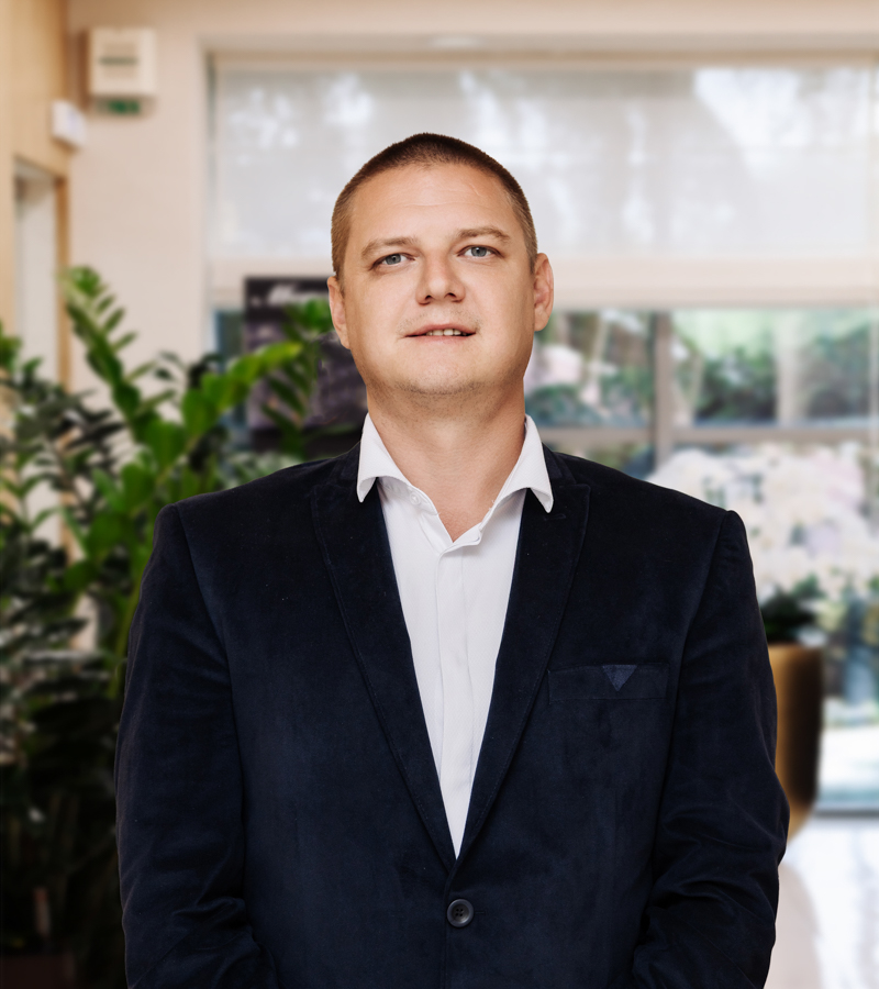 Владислав Афанасьев