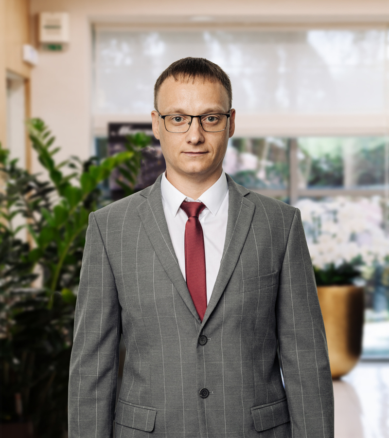 Роман Викторов