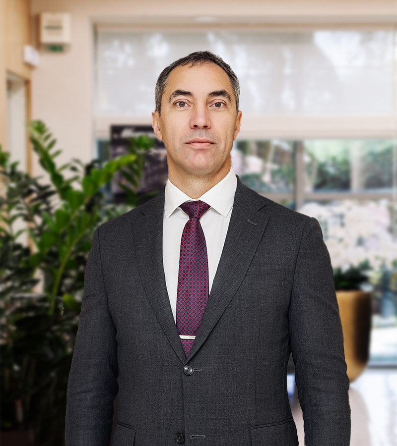 Пётр Петров