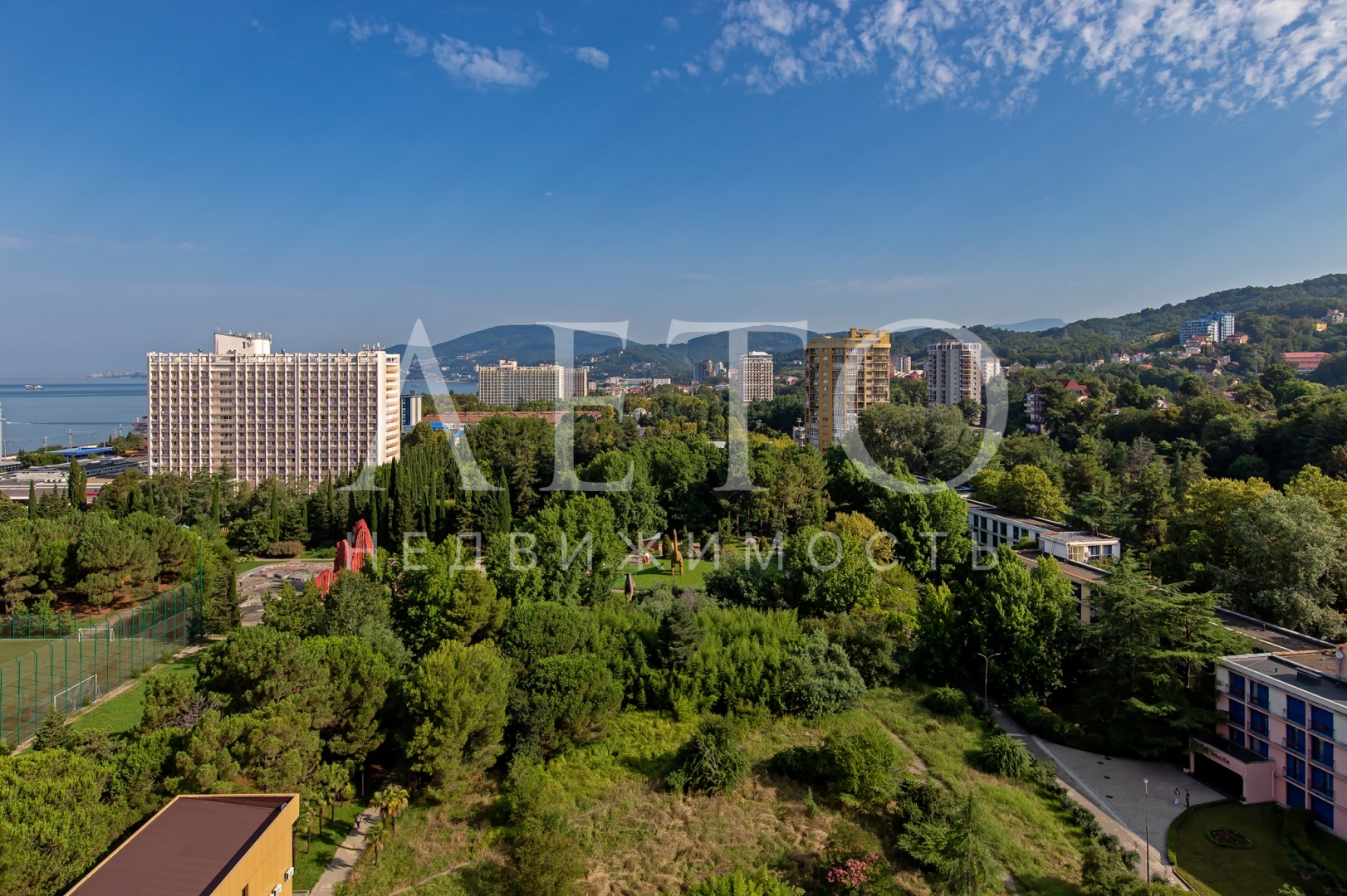 Golden Residenсe