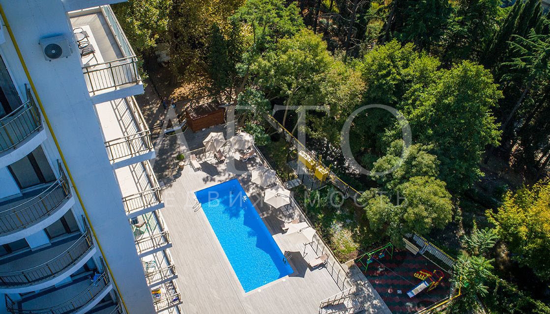 Status House