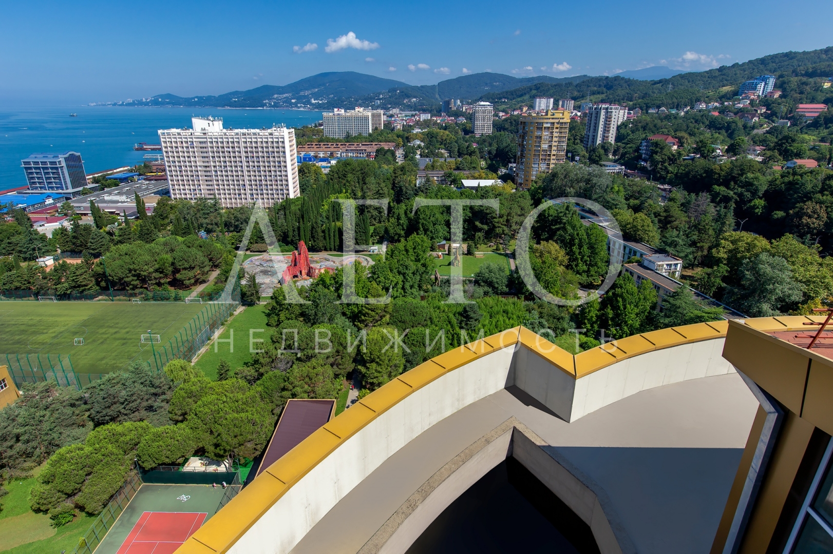 Golden Residenсe