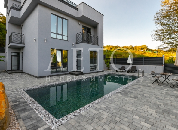 Новгородская ул.-Z12097